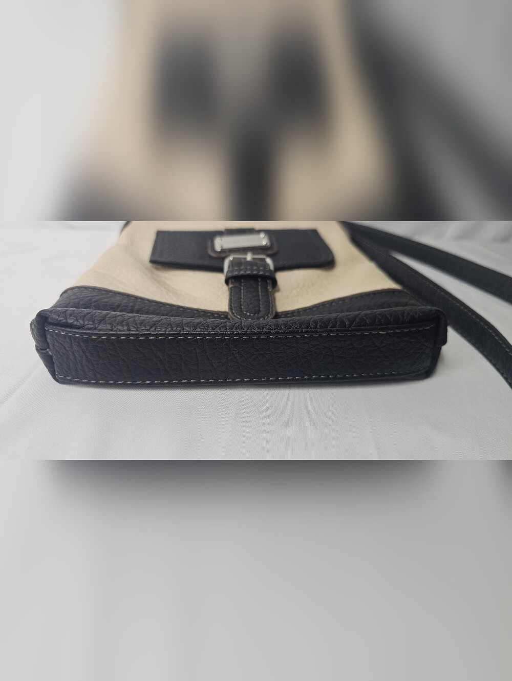 Nine West Pebbled Crossbody Bag Black Cream Two Tone Messenger Purse Buckle - Picture 5 of 16